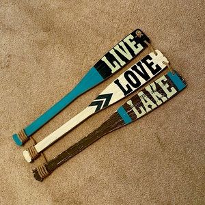 Wall Hanging. Three Paddles; Live, Love, Lake. NWT